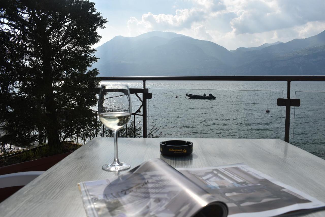 Hotel Garni Vela D'Oro Brenzone sul Garda Zewnętrze zdjęcie
