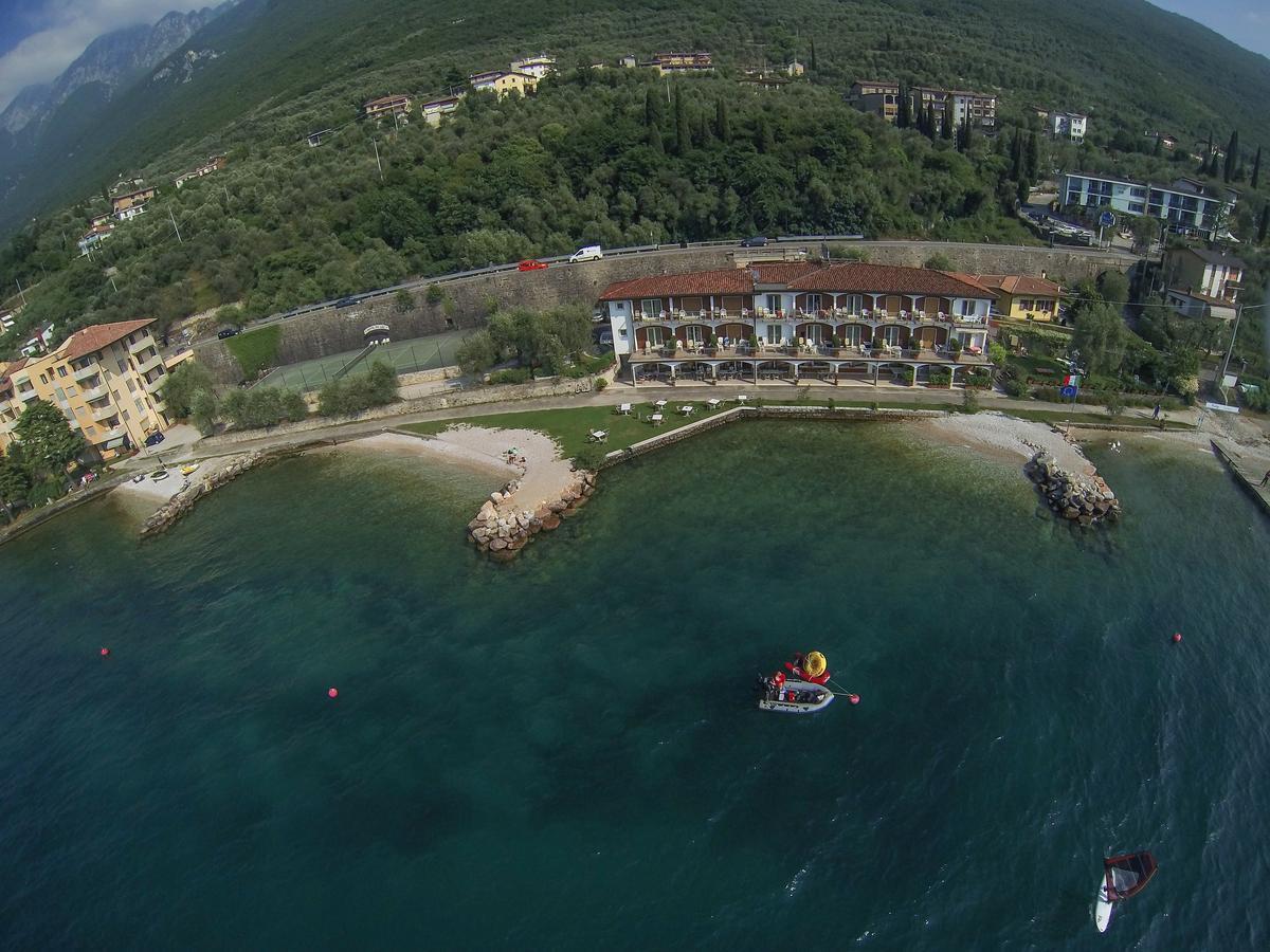 Hotel Garni Vela D'Oro Brenzone sul Garda Zewnętrze zdjęcie