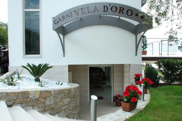 Hotel Garni Vela D'Oro Brenzone sul Garda Zewnętrze zdjęcie