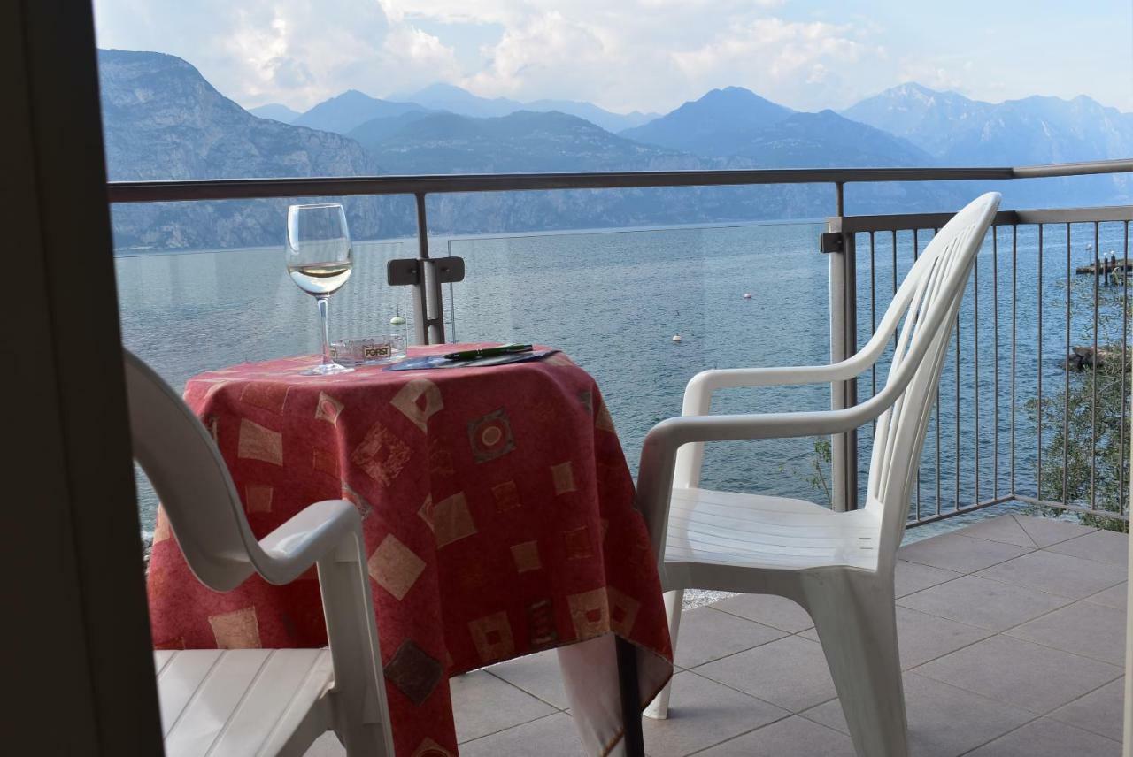 Hotel Garni Vela D'Oro Brenzone sul Garda Zewnętrze zdjęcie